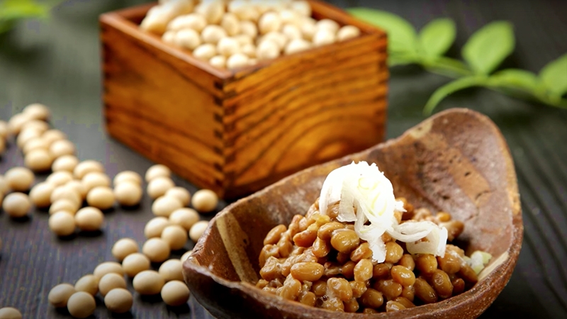 Natto, the secret to long life of the Japanese through traditional food